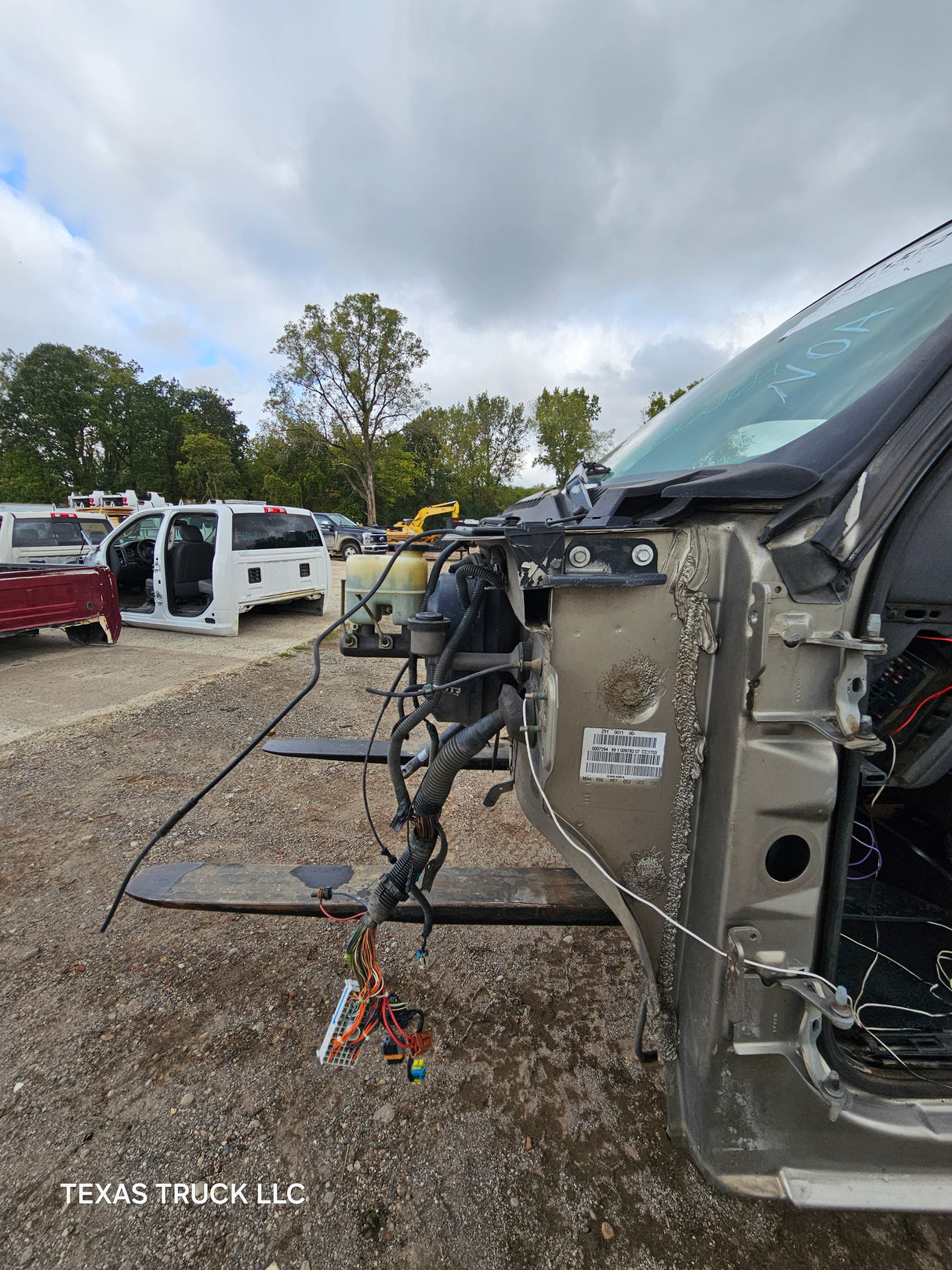 1999-2007 Chevrolet Silverado / GMC Sierra 1500 2500 HD 3500HD Regular Cab Body - Pewter