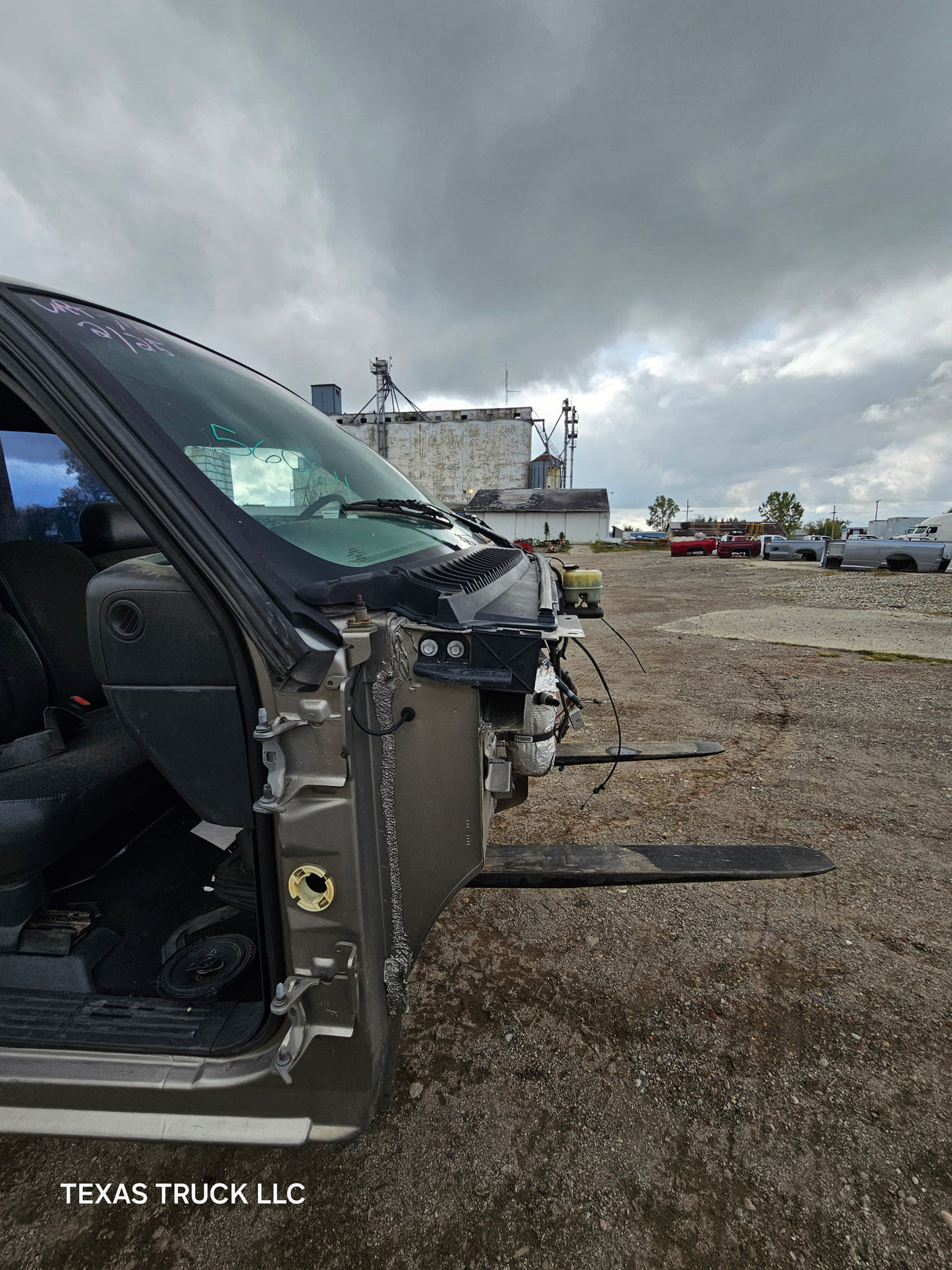 1999-2007 Chevrolet Silverado / GMC Sierra 1500 2500 HD 3500HD Regular Cab Body - Pewter