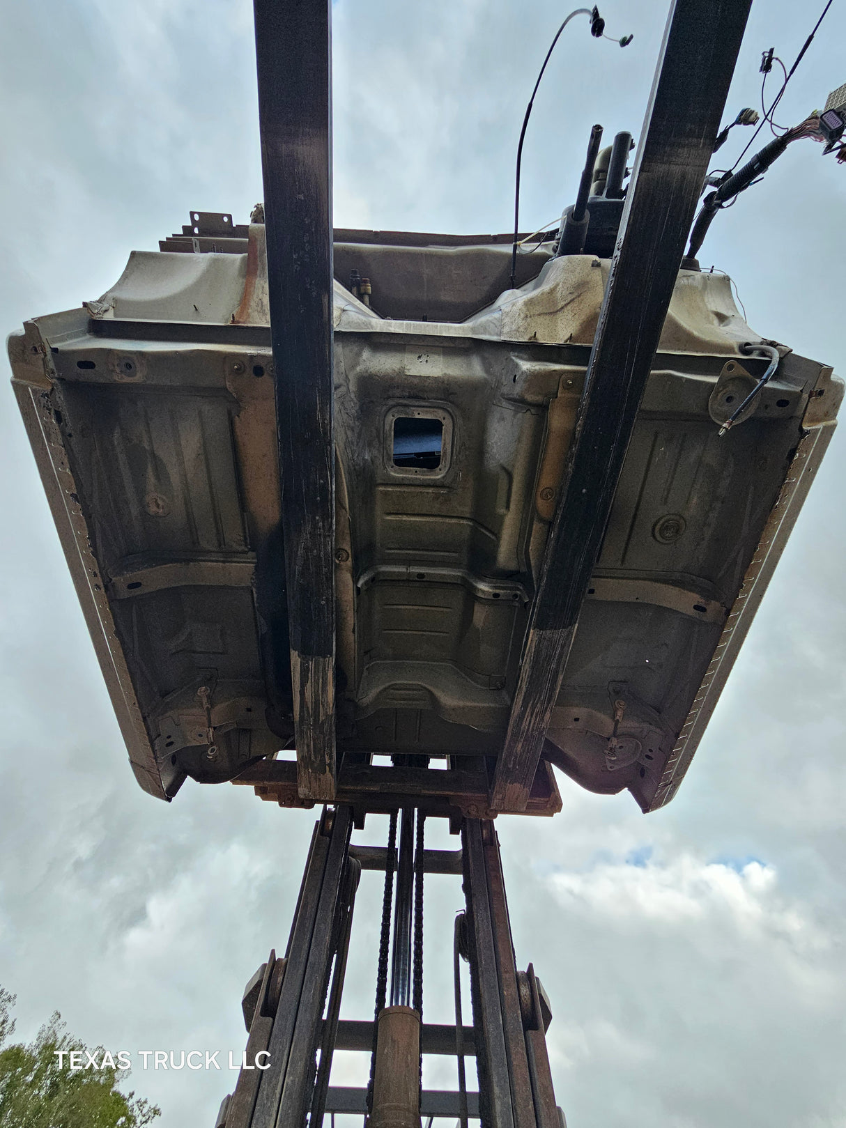 1999-2007 Chevrolet Silverado / GMC Sierra 1500 2500 HD 3500HD Regular Cab Body - Pewter