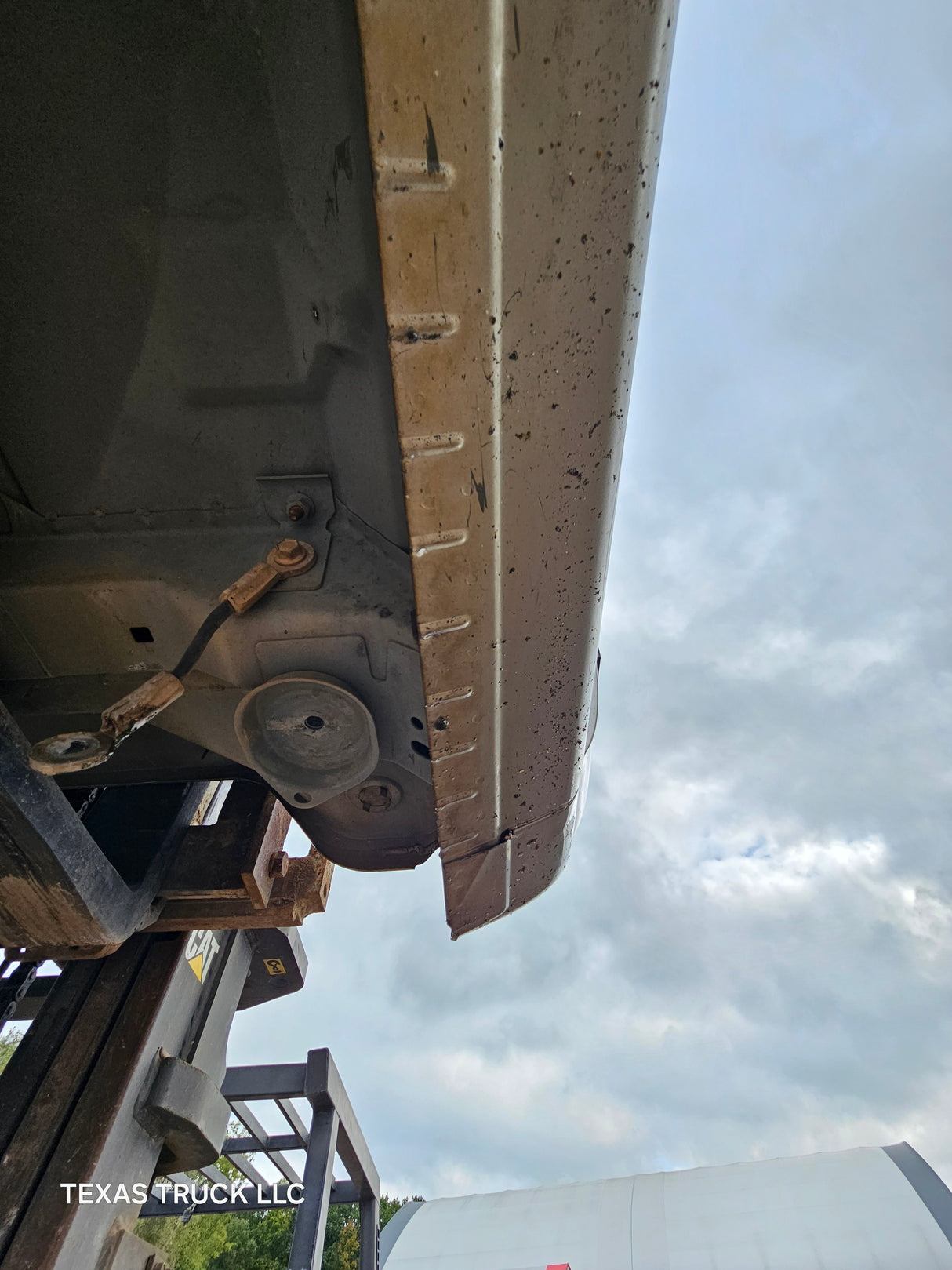 1999-2007 Chevrolet Silverado / GMC Sierra 1500 2500 HD 3500HD Regular Cab Body - Pewter