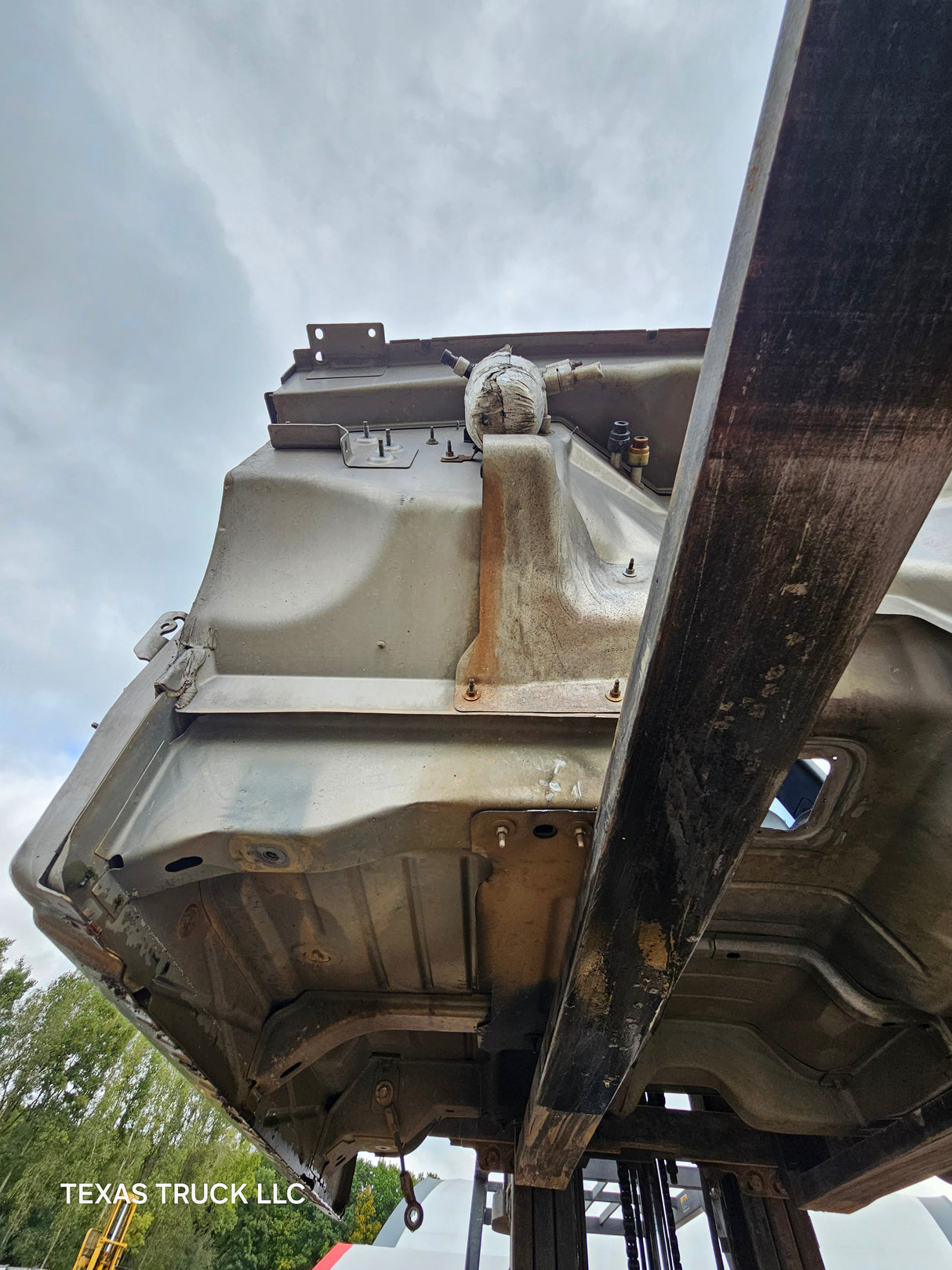 1999-2007 Chevrolet Silverado / GMC Sierra 1500 2500 HD 3500HD Regular Cab Body - Pewter