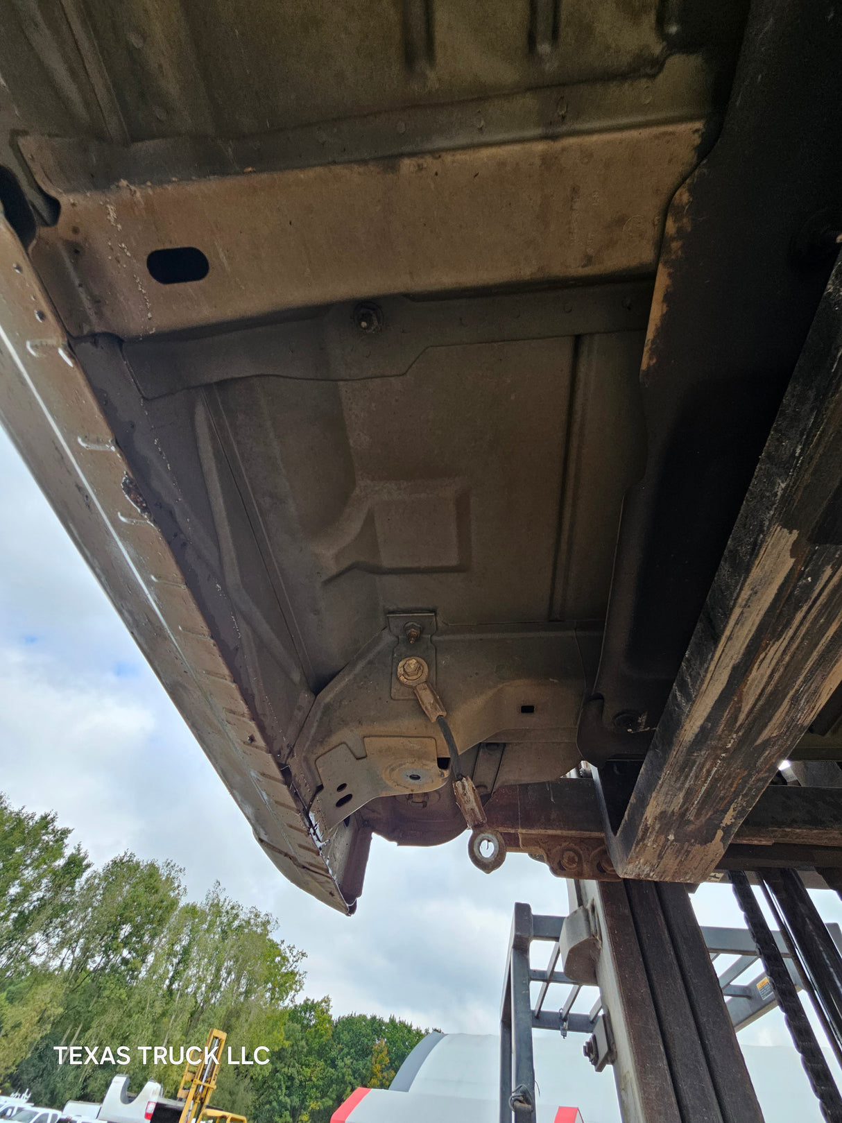 1999-2007 Chevrolet Silverado / GMC Sierra 1500 2500 HD 3500HD Regular Cab Body - Pewter