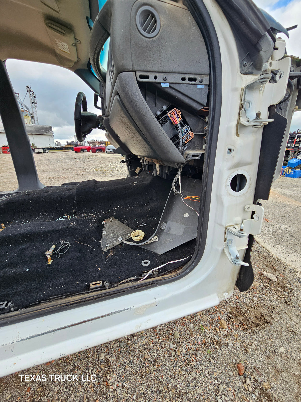 1999-2007 Chevrolet Silverado / GMC Sierra 1500 2500 HD 3500HD Crew Cab Body