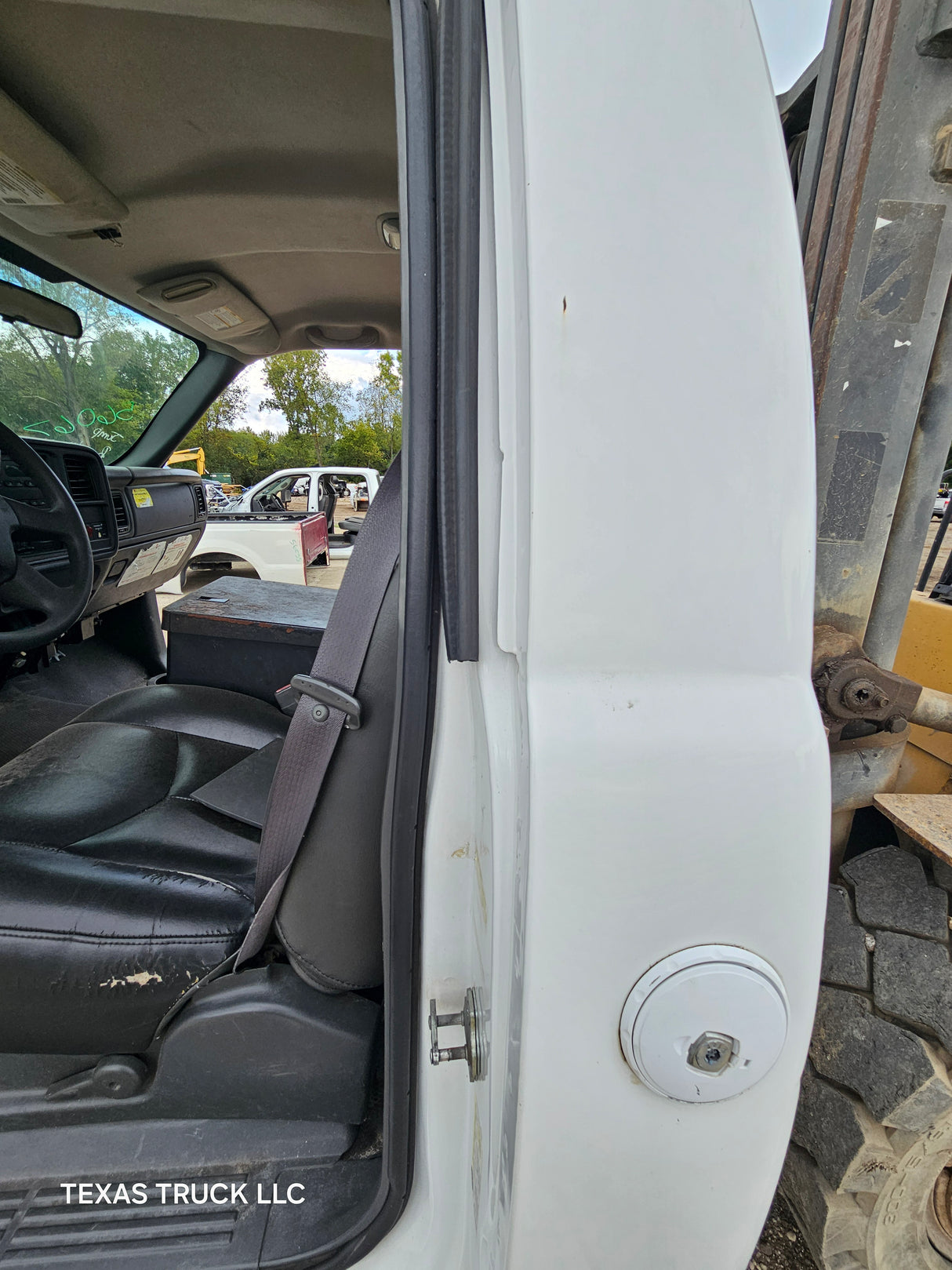 1999-2007 Chevrolet Silverado / GMC Sierra 1500 2500 HD 3500HD Regular Cab Body - Summit White