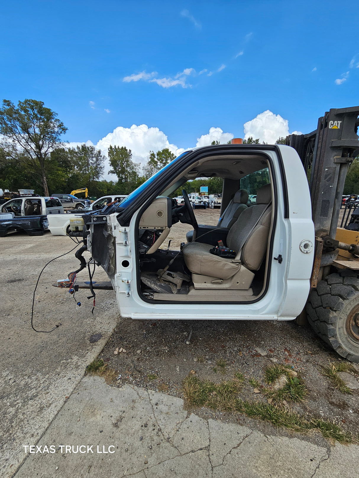 1999-2007 Chevrolet Silverado / GMC Sierra 1500 2500 HD 3500HD Regular Cab Body - Summit White