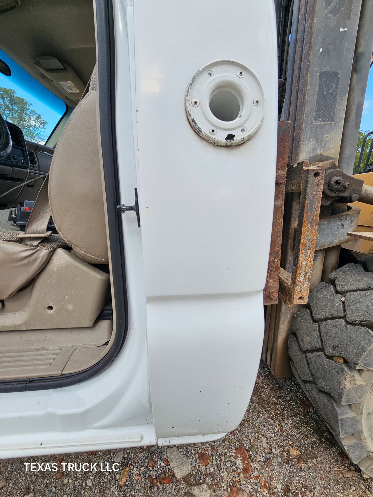 1999-2007 Chevrolet Silverado / GMC Sierra 1500 2500 HD 3500HD Regular Cab Body - Summit White