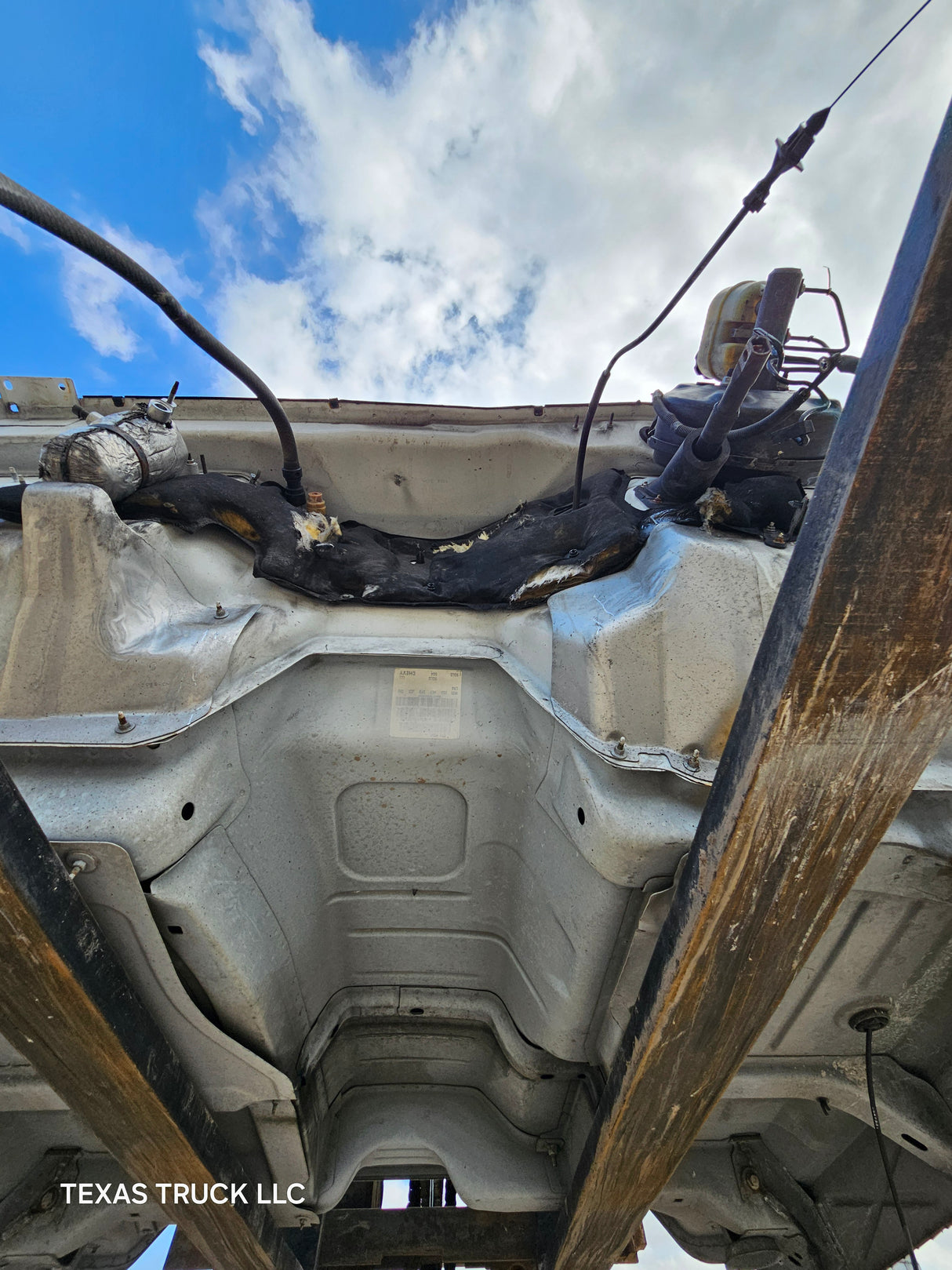 1999-2007 Chevrolet Silverado / GMC Sierra 1500 2500 HD 3500HD Regular Cab Body - Summit White