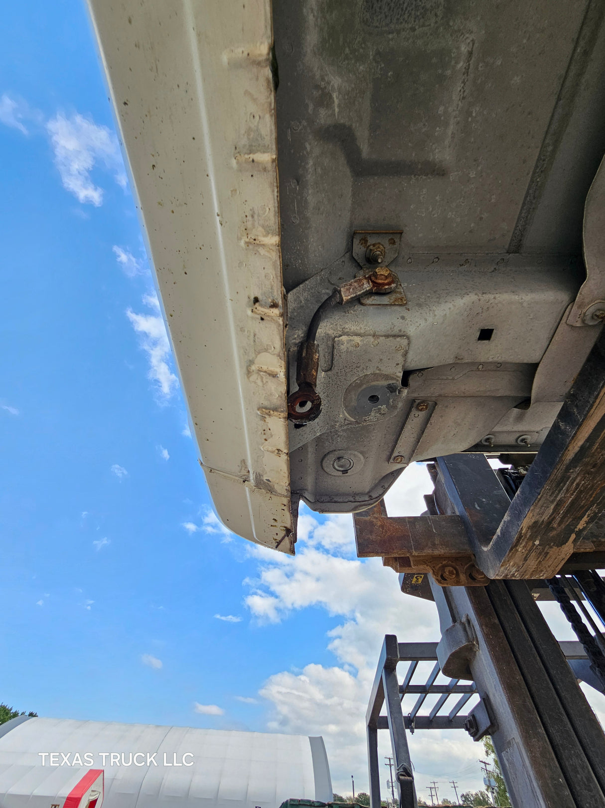 1999-2007 Chevrolet Silverado / GMC Sierra 1500 2500 HD 3500HD Regular Cab Body - Summit White