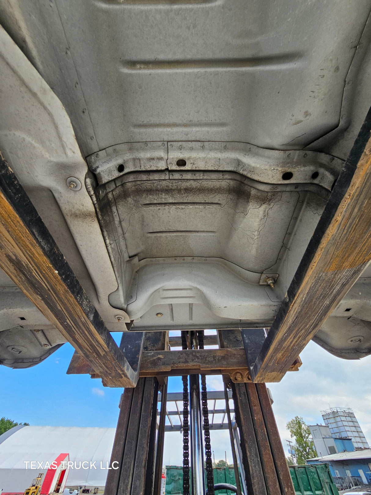 1999-2007 Chevrolet Silverado / GMC Sierra 1500 2500 HD 3500HD Regular Cab Body - Summit White