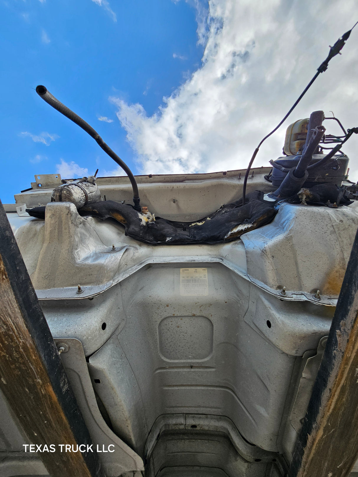 1999-2007 Chevrolet Silverado / GMC Sierra 1500 2500 HD 3500HD Regular Cab Body - Summit White