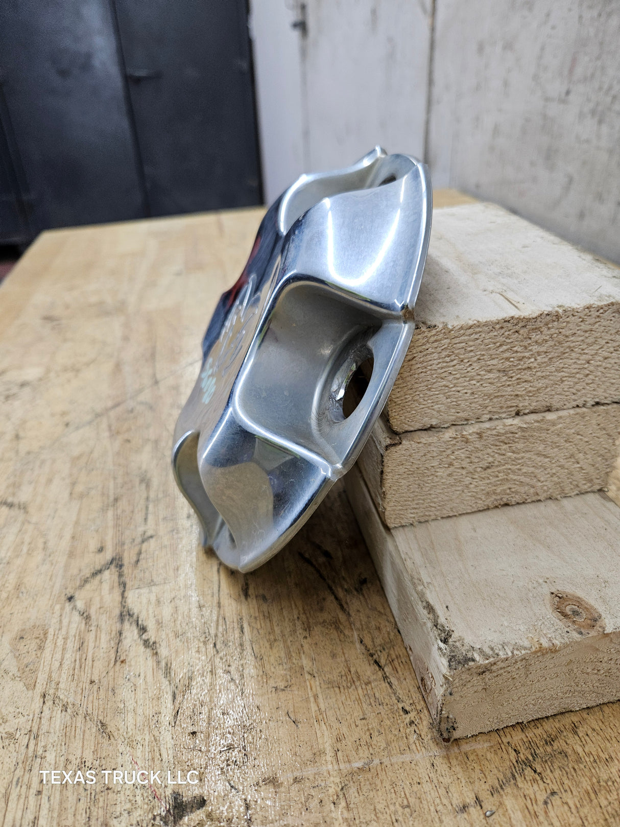 2002-2008 Dodge Ram 1500 OEM Center Wheel Cap Hub Cap 3rd Gen