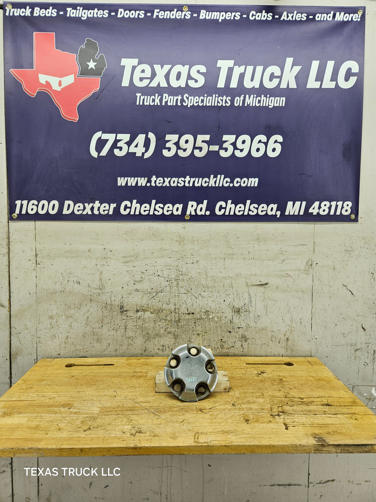 2002-2008 Dodge Ram 1500 OEM Center Wheel Cap Hub Cap 3rd Gen