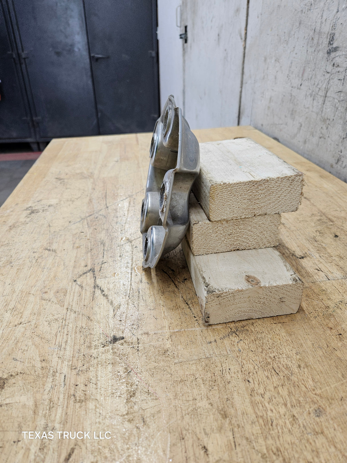 2002-2008 Dodge Ram 1500 OEM Center Wheel Cap Hub Cap 3rd Gen