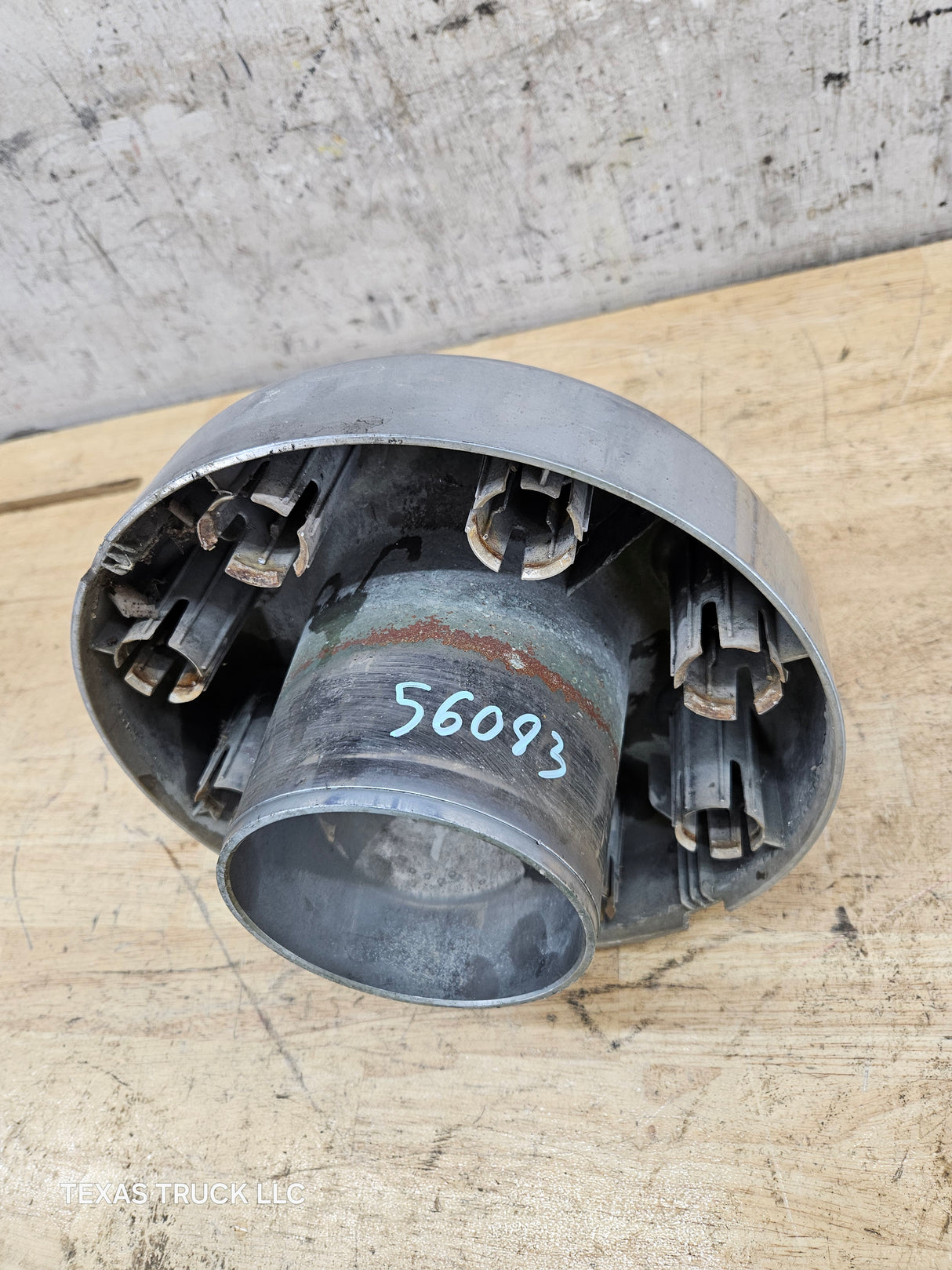 2008-2016 Ford Super Duty F350 Front DUALLY Hub Cap Chrome Center Cap 4x4 8 LUG