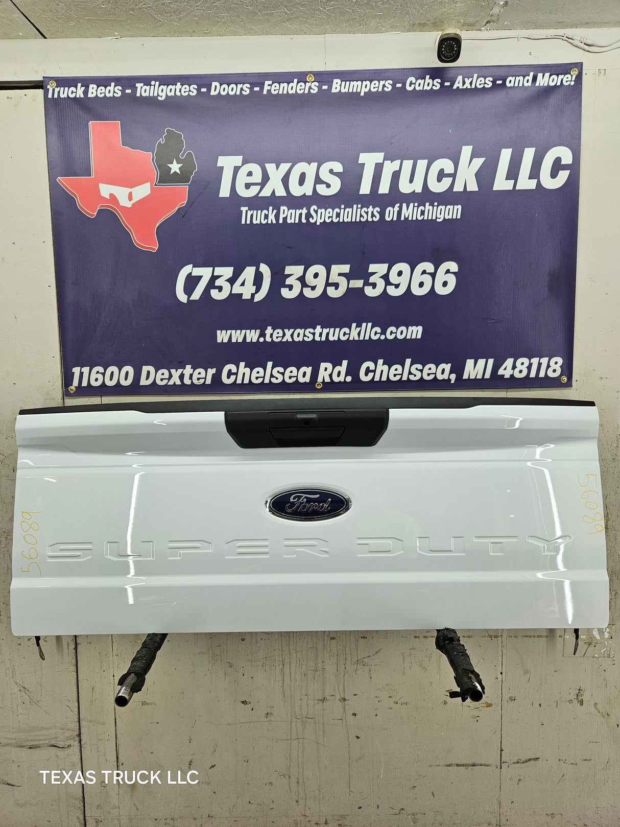 2023-2025 Ford Super Duty Tailgate F250 F350 F450 F550 - Oxford White