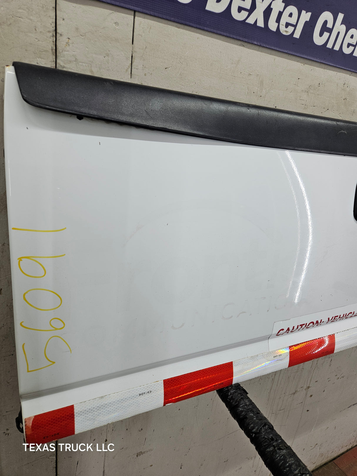 1999-2007 Chevrolet Silverado / GMC Sierra 1500 2500 3500 Tailgate