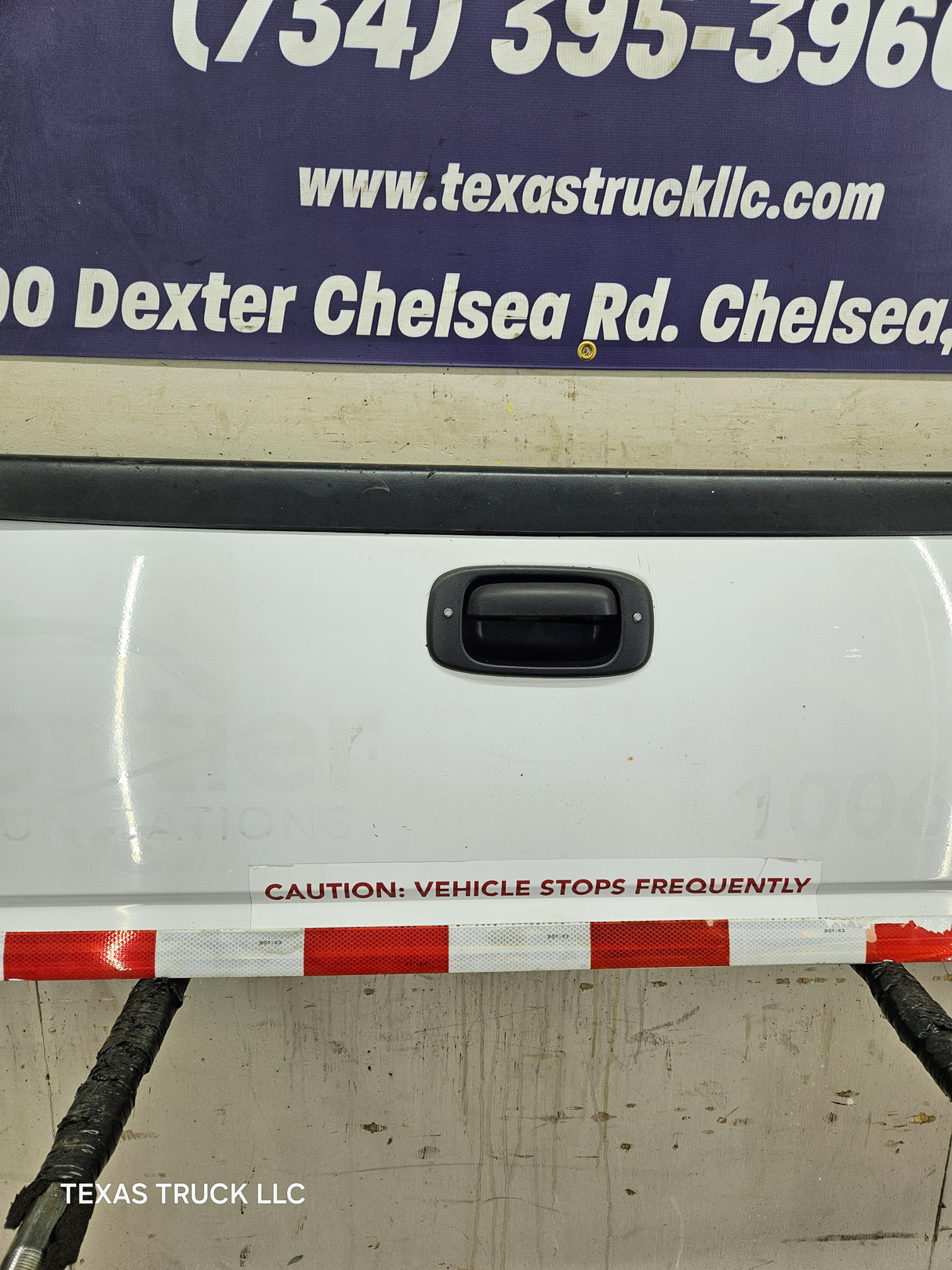 1999-2007 Chevrolet Silverado / GMC Sierra 1500 2500 3500 Tailgate