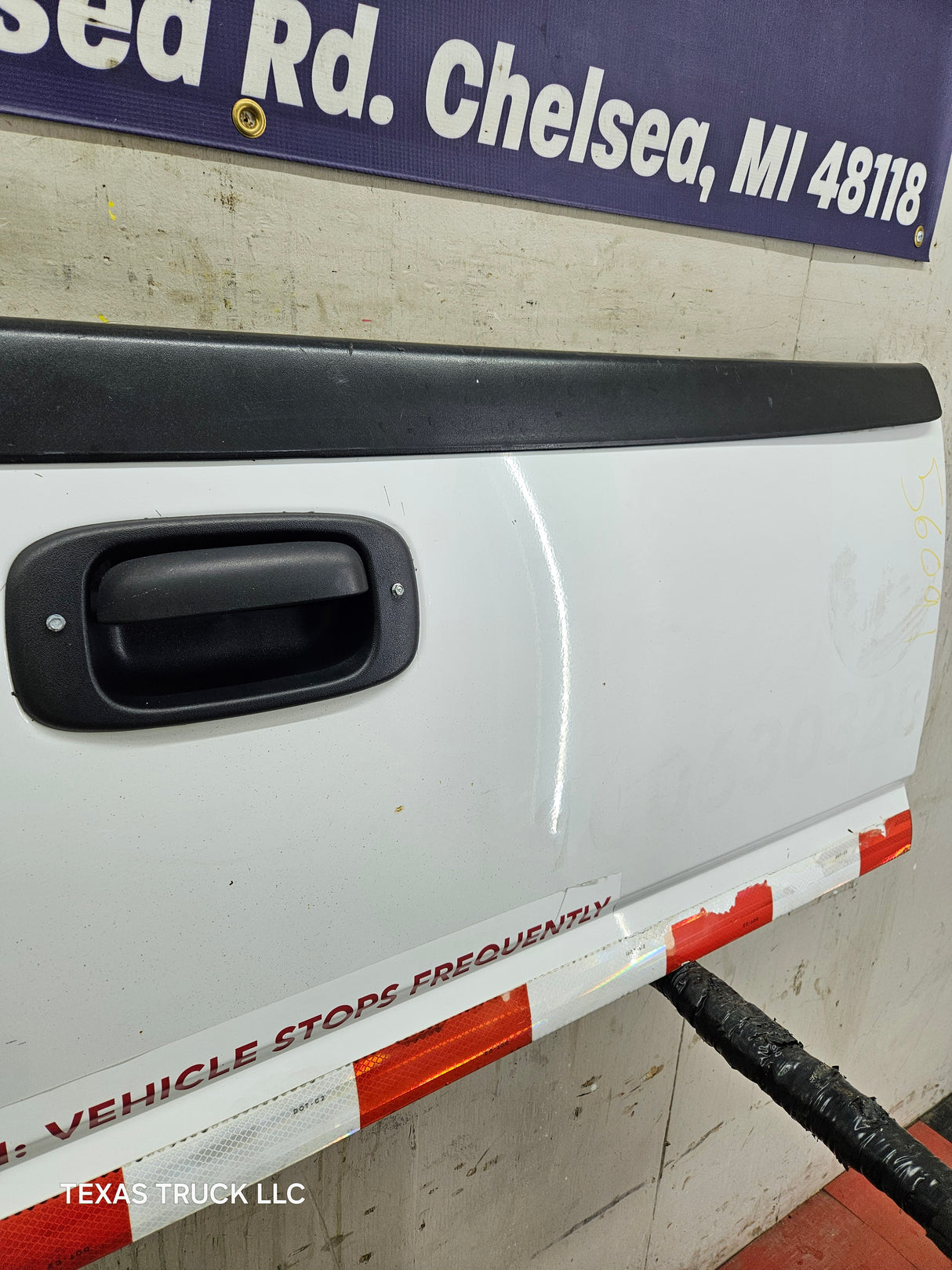 1999-2007 Chevrolet Silverado / GMC Sierra 1500 2500 3500 Tailgate