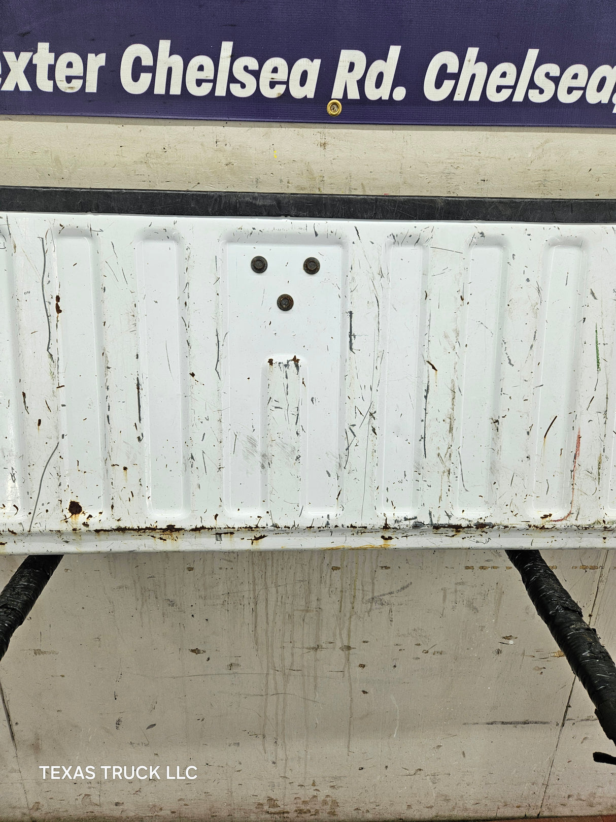 1999-2007 Chevrolet Silverado / GMC Sierra 1500 2500 3500 Tailgate