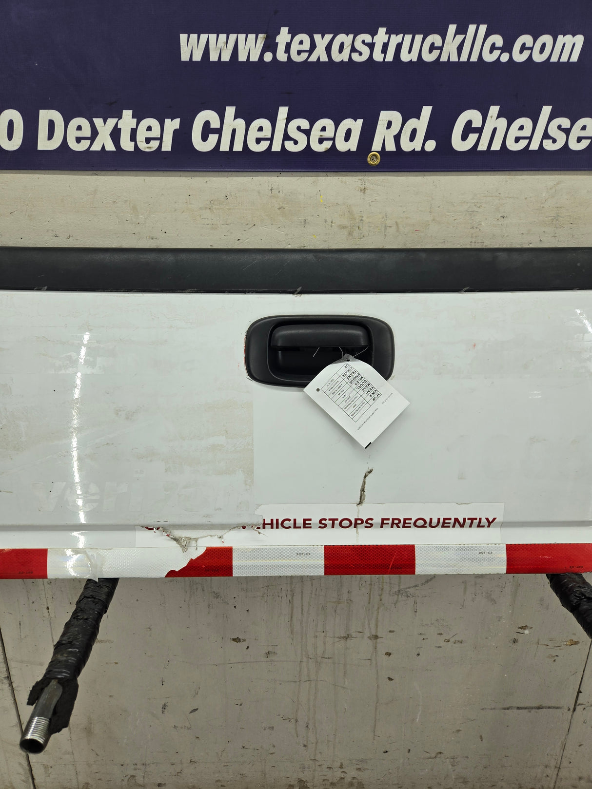 1999-2007 Chevrolet Silverado / GMC Sierra 1500 2500 3500 Tailgate