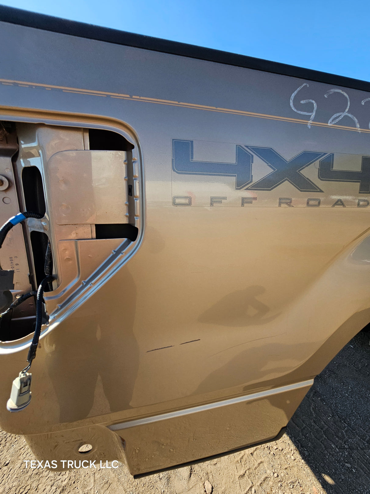 2009-2014 Ford F150 5' 6" Short Truck Bed