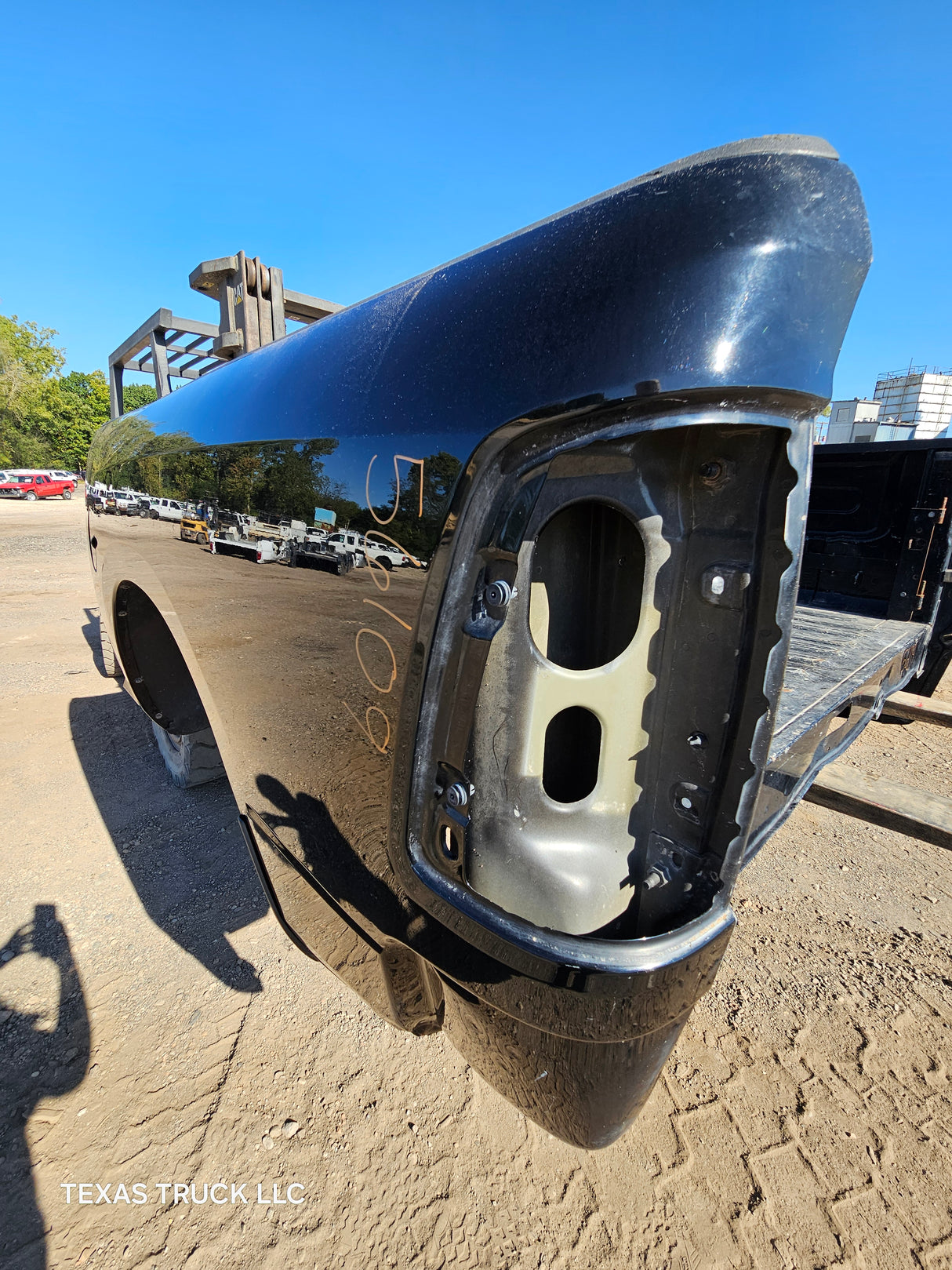 2009-2018 Dodge Ram 1500 4th gen 5' 7" Short Truck Bed