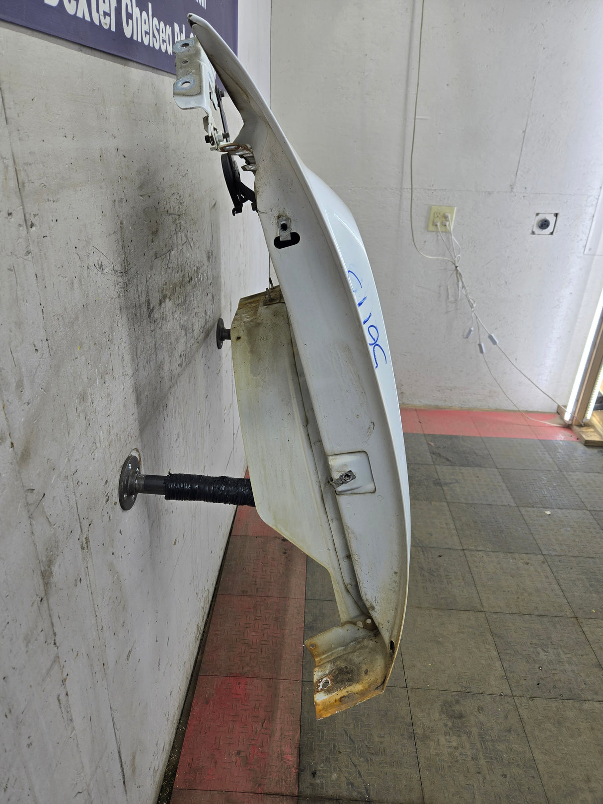 2007-2013 Chevrolet Silverado Passenger Side Front RH Fender 1500 2500 3500 HD