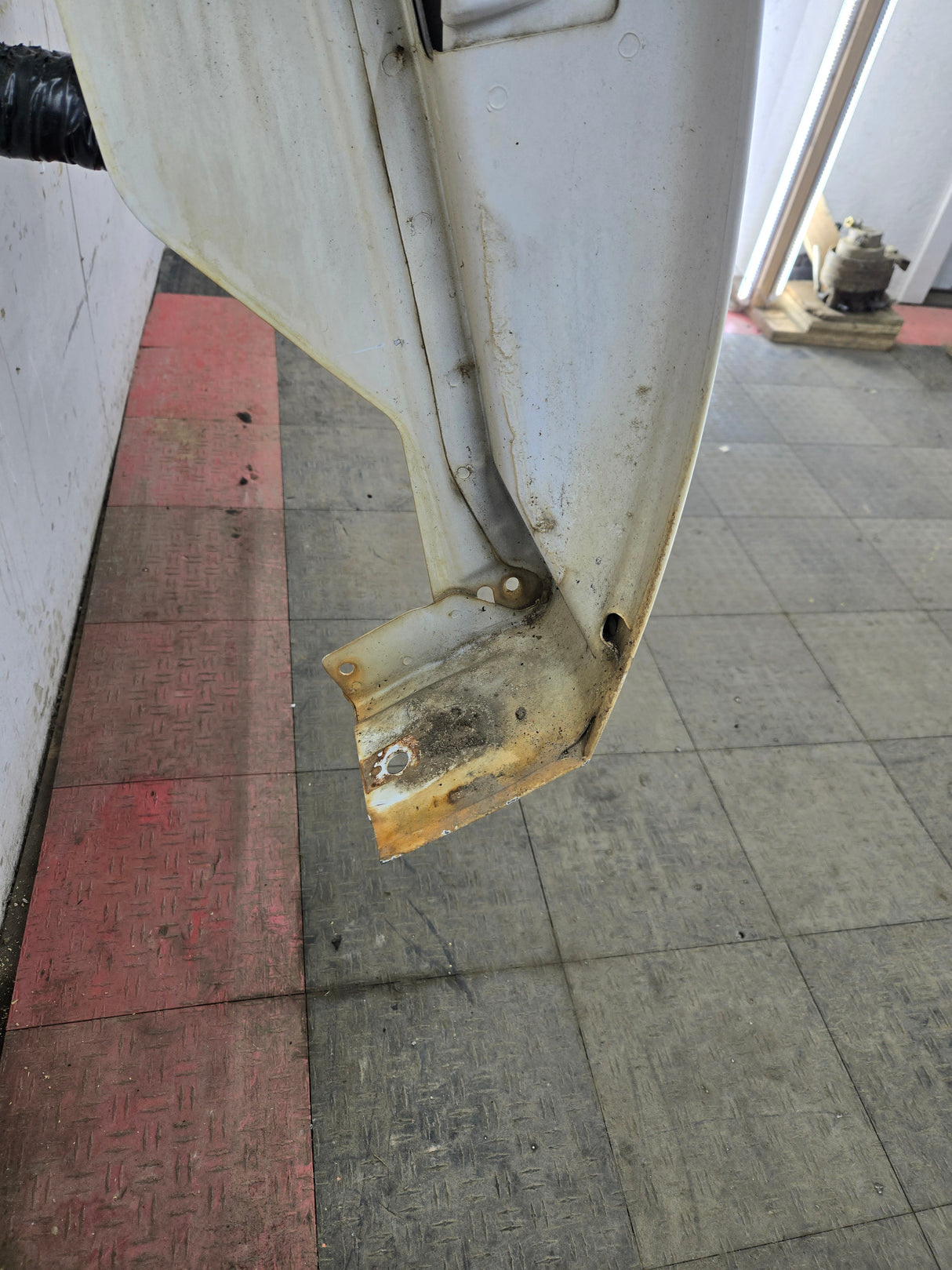 2007-2013 Chevrolet Silverado Passenger Side Front RH Fender 1500 2500 3500 HD