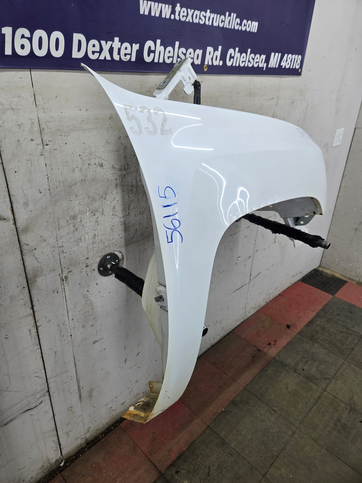 2007-2013 Chevrolet Silverado Passenger Side Front RH Fender 1500 2500 3500 HD