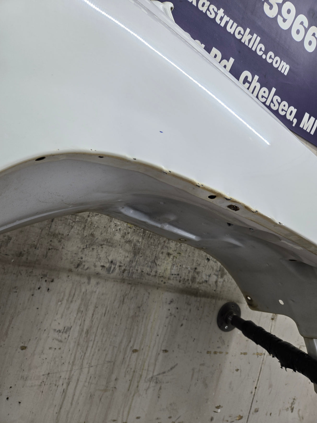 2007-2013 Chevrolet Silverado Passenger Side Front RH Fender 1500 2500 3500 HD