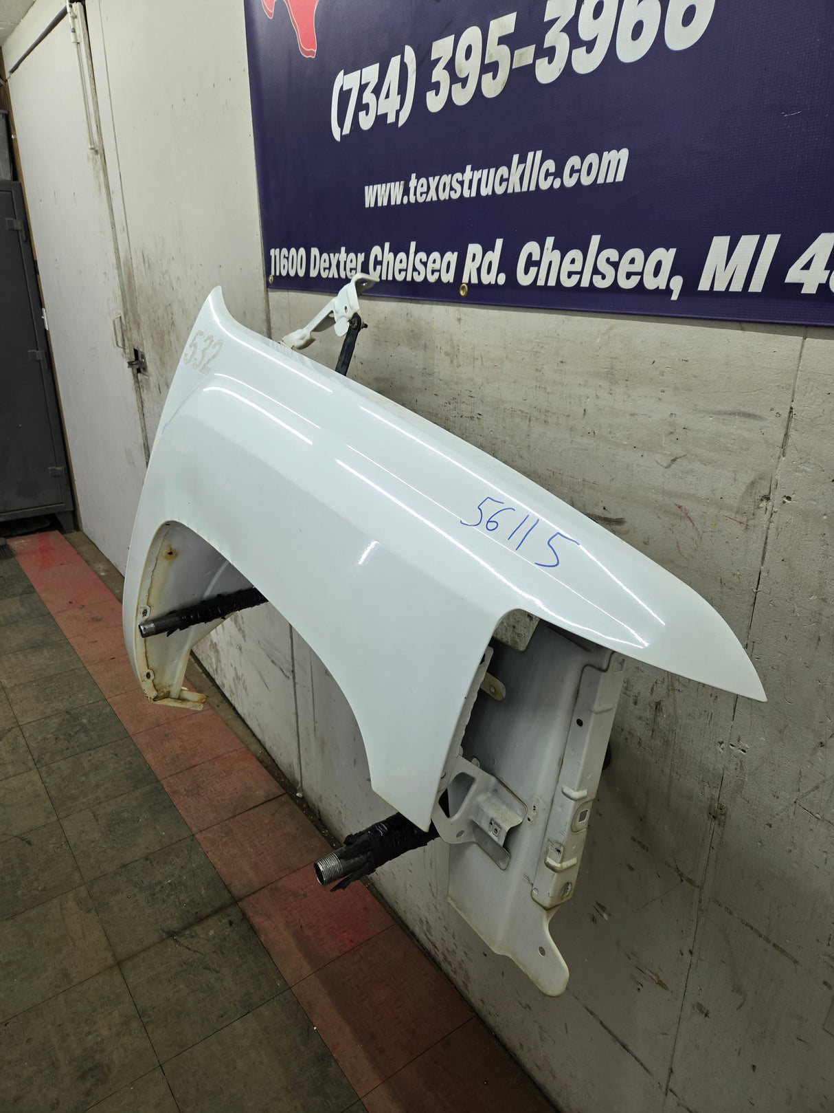 2007-2013 Chevrolet Silverado Passenger Side Front RH Fender 1500 2500 3500 HD