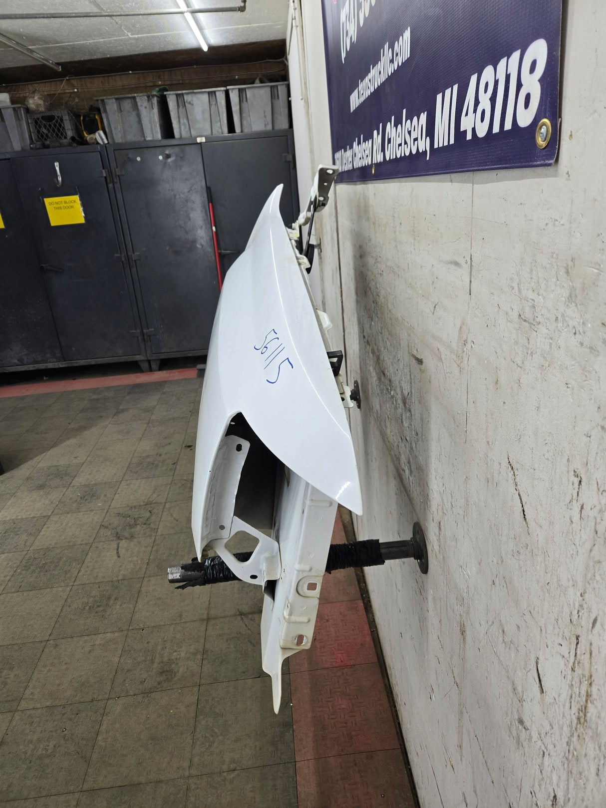 2007-2013 Chevrolet Silverado Passenger Side Front RH Fender 1500 2500 3500 HD