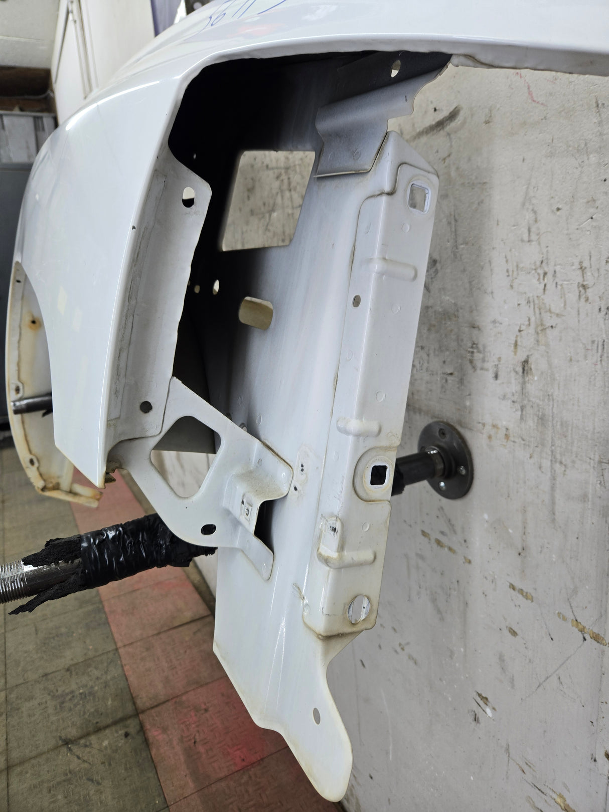 2007-2013 Chevrolet Silverado Passenger Side Front RH Fender 1500 2500 3500 HD