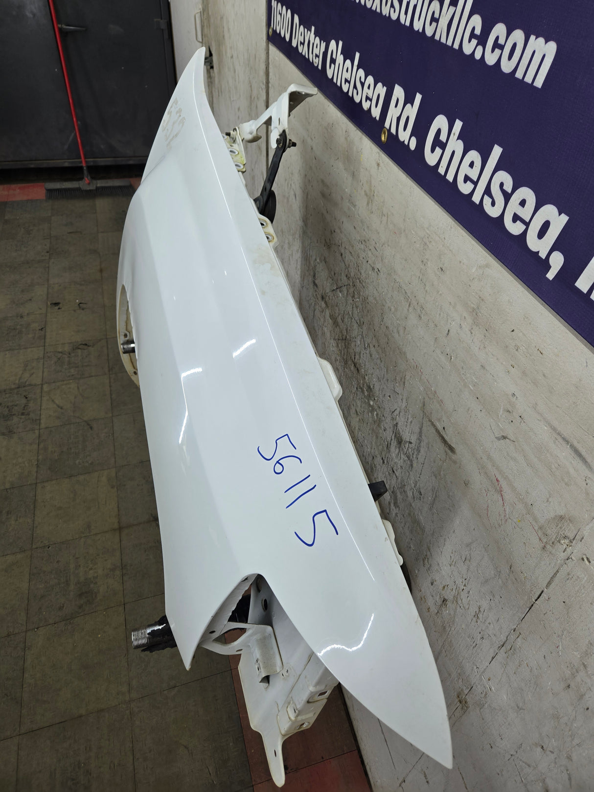 2007-2013 Chevrolet Silverado Passenger Side Front RH Fender 1500 2500 3500 HD