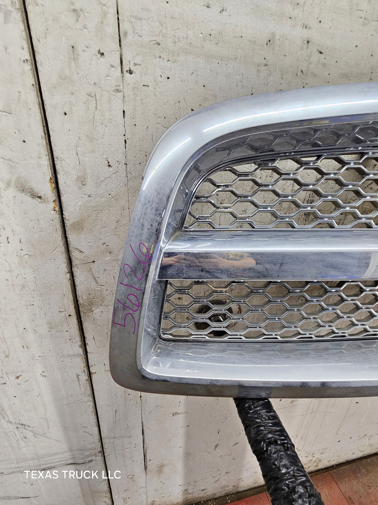 2009-2011 Dodge Ram 1500 Chrome Grill Surround