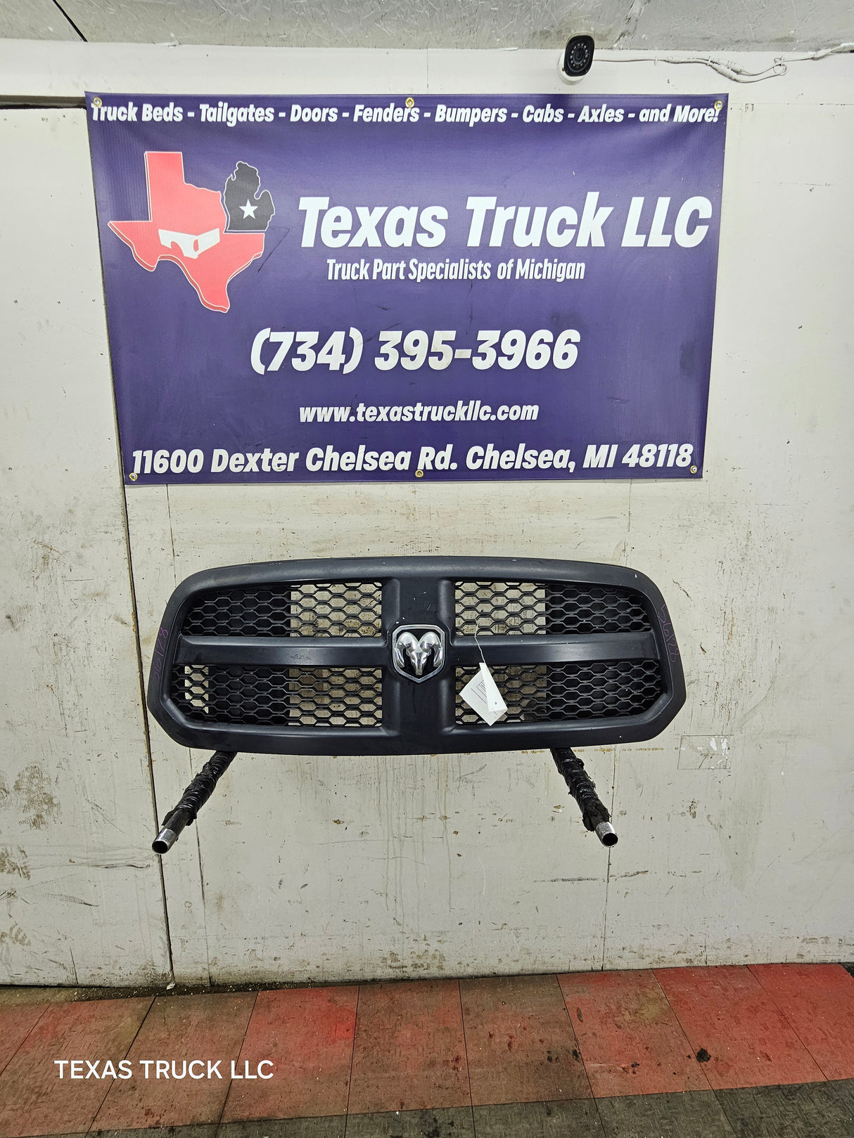 2013-2018 Dodge Ram 1500 Chrome Grill Surround