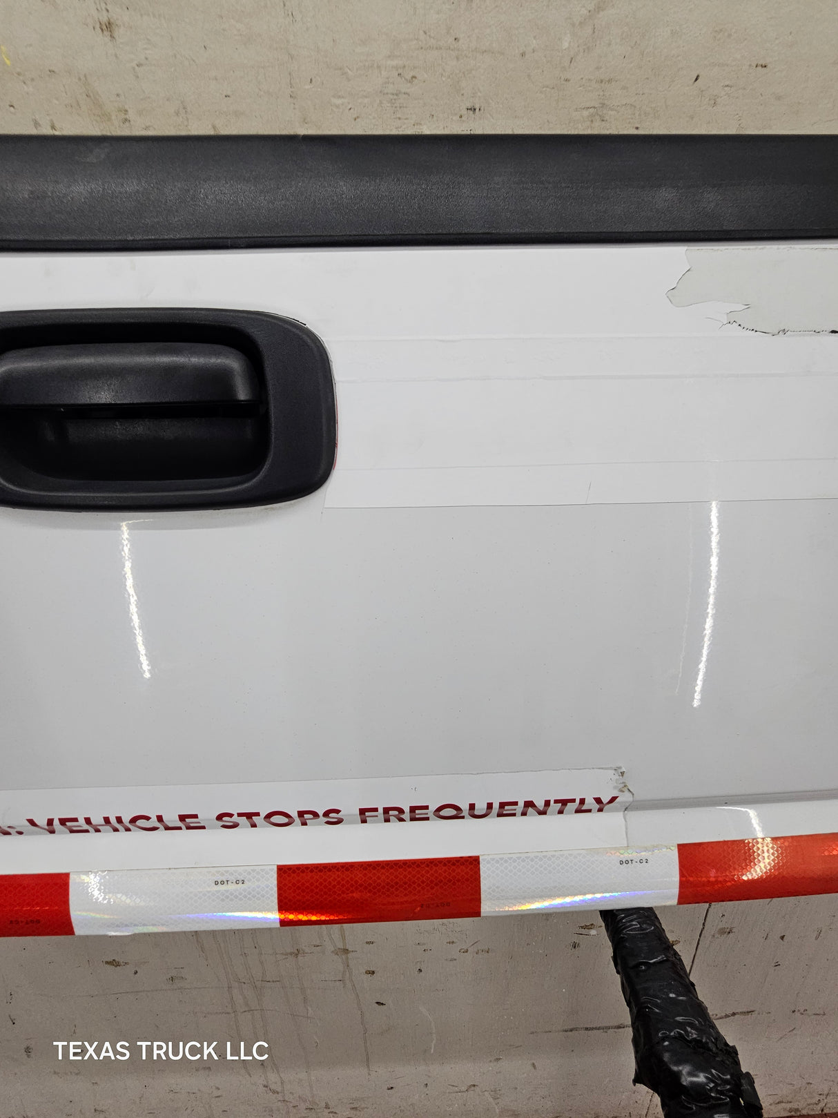 1999-2007 Chevrolet Silverado / GMC Sierra 1500 2500 3500 Tailgate - Summit White