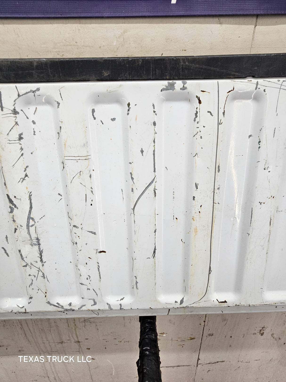 1999-2007 Chevrolet Silverado / GMC Sierra 1500 2500 3500 Tailgate - Summit White