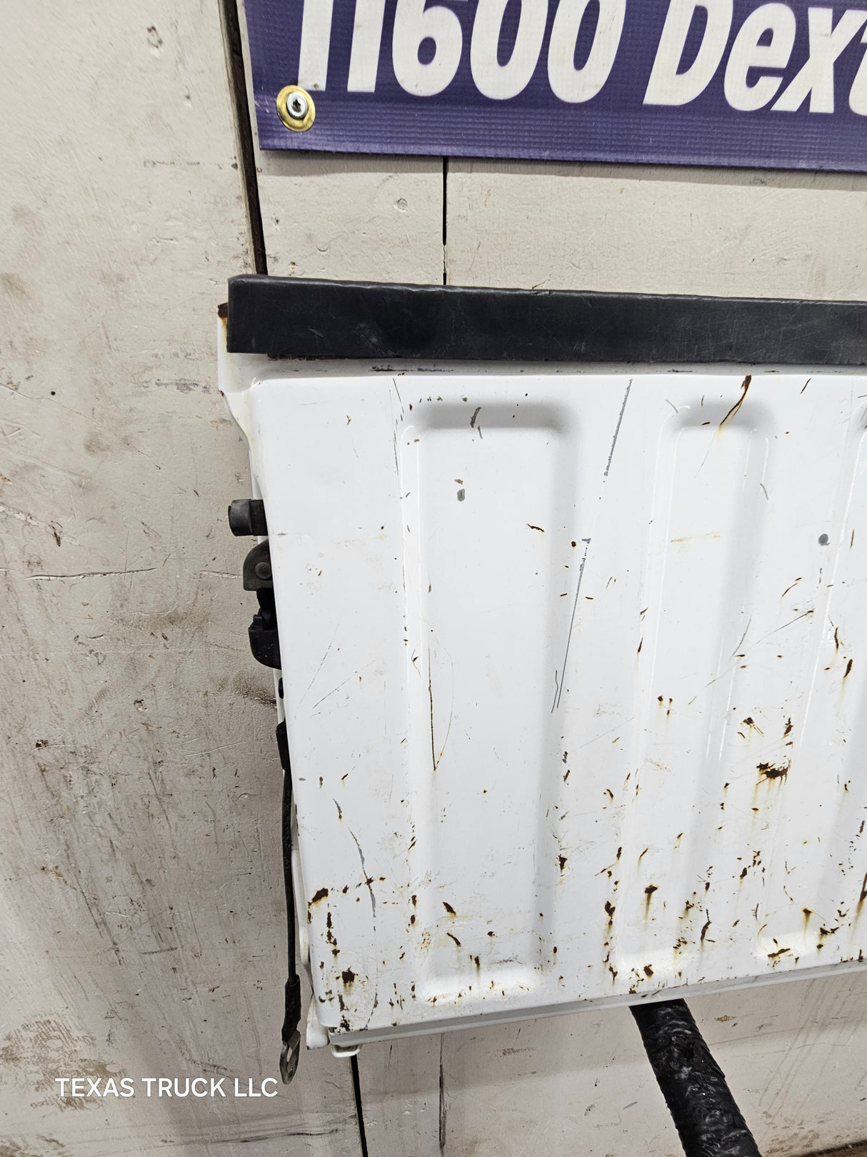 1999-2007 Chevrolet Silverado / GMC Sierra 1500 2500 3500 Tailgate