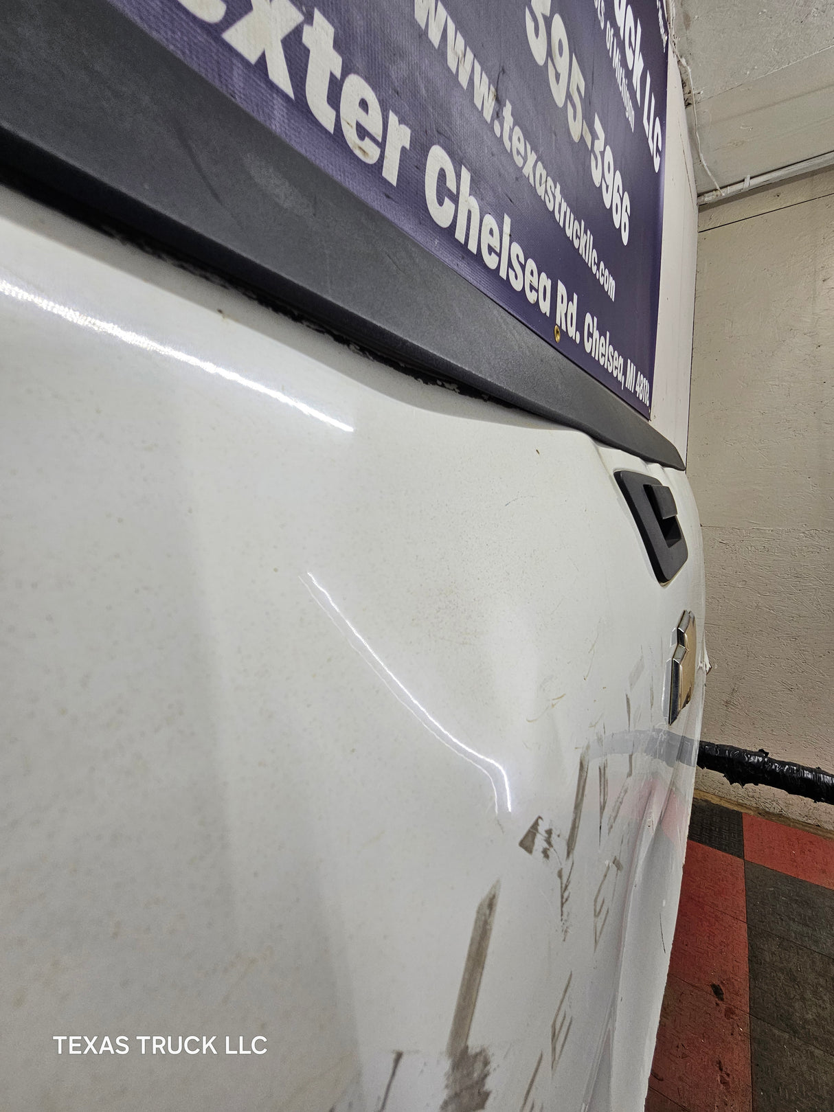 2007-2013 Chevrolet Silverado / GMC Sierra Tailgate 1500 2500 3500 HD