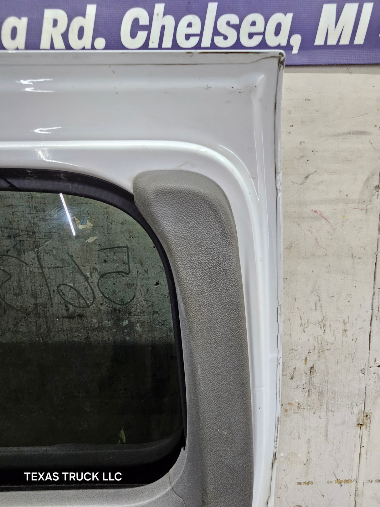 2007-2013 Chevrolet Silverado / GMC Sierra 1500 2500 3500 HD Passenger side Extended Cab RH Rear Door