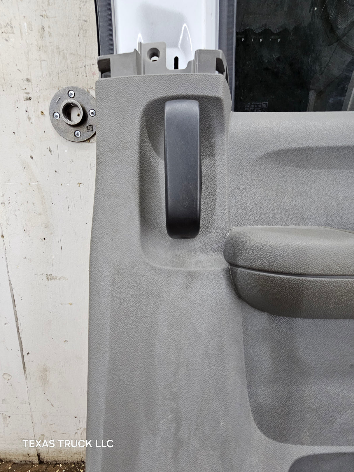 2007-2013 Chevrolet Silverado / GMC Sierra 1500 2500 3500 HD Passenger side Extended Cab RH Rear Door