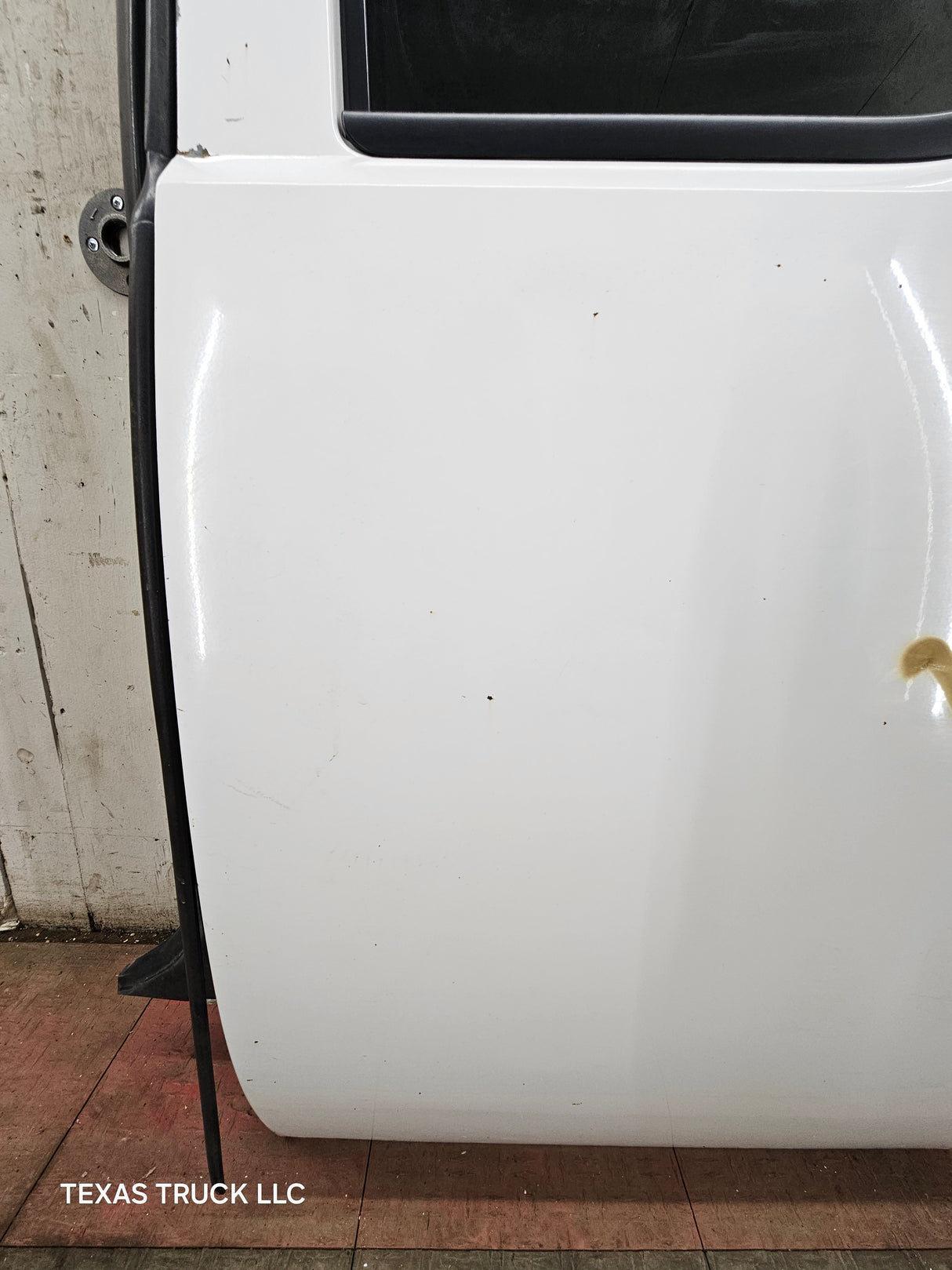 2007-2013 Chevrolet Silverado / GMC Sierra 1500 2500 3500 HD Driver Side Extended Cab LH Rear Door