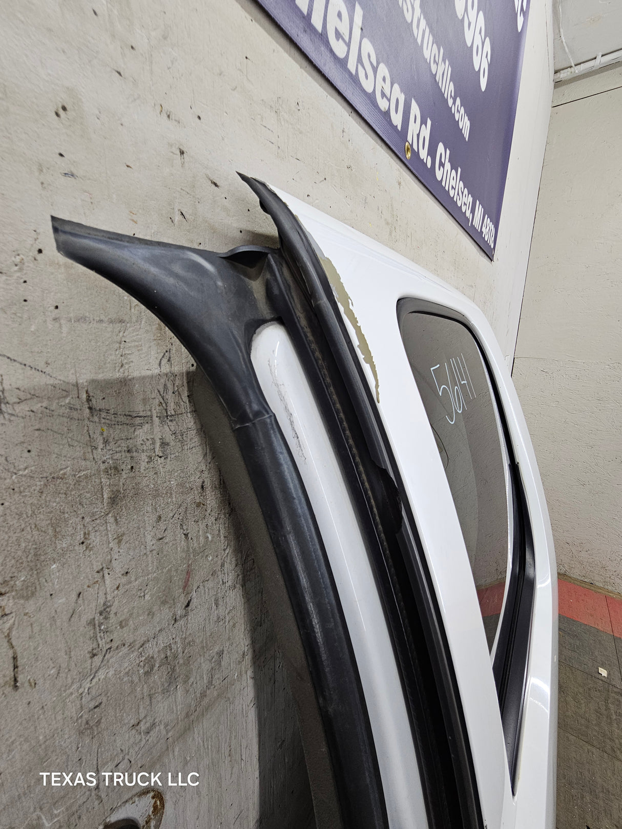 2007-2013 Chevrolet Silverado / GMC Sierra 1500 2500 3500 HD Driver Side Extended Cab LH Rear Door