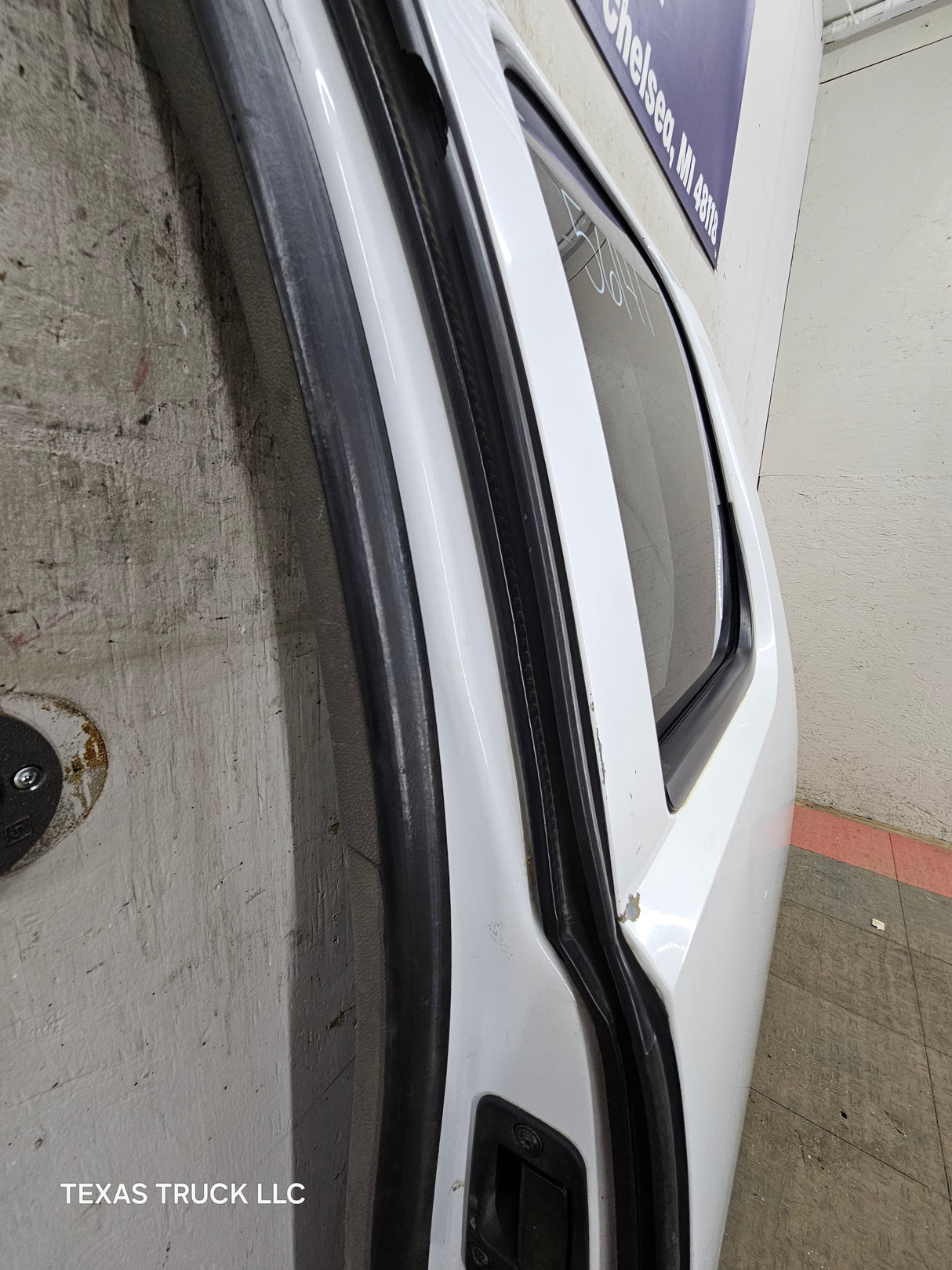 2007-2013 Chevrolet Silverado / GMC Sierra 1500 2500 3500 HD Driver Side Extended Cab LH Rear Door