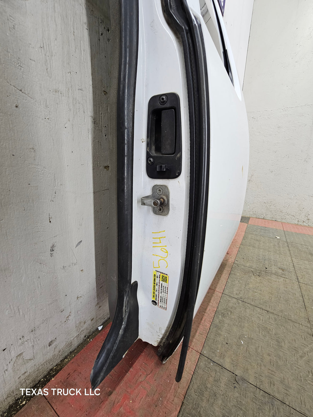 2007-2013 Chevrolet Silverado / GMC Sierra 1500 2500 3500 HD Driver Side Extended Cab LH Rear Door