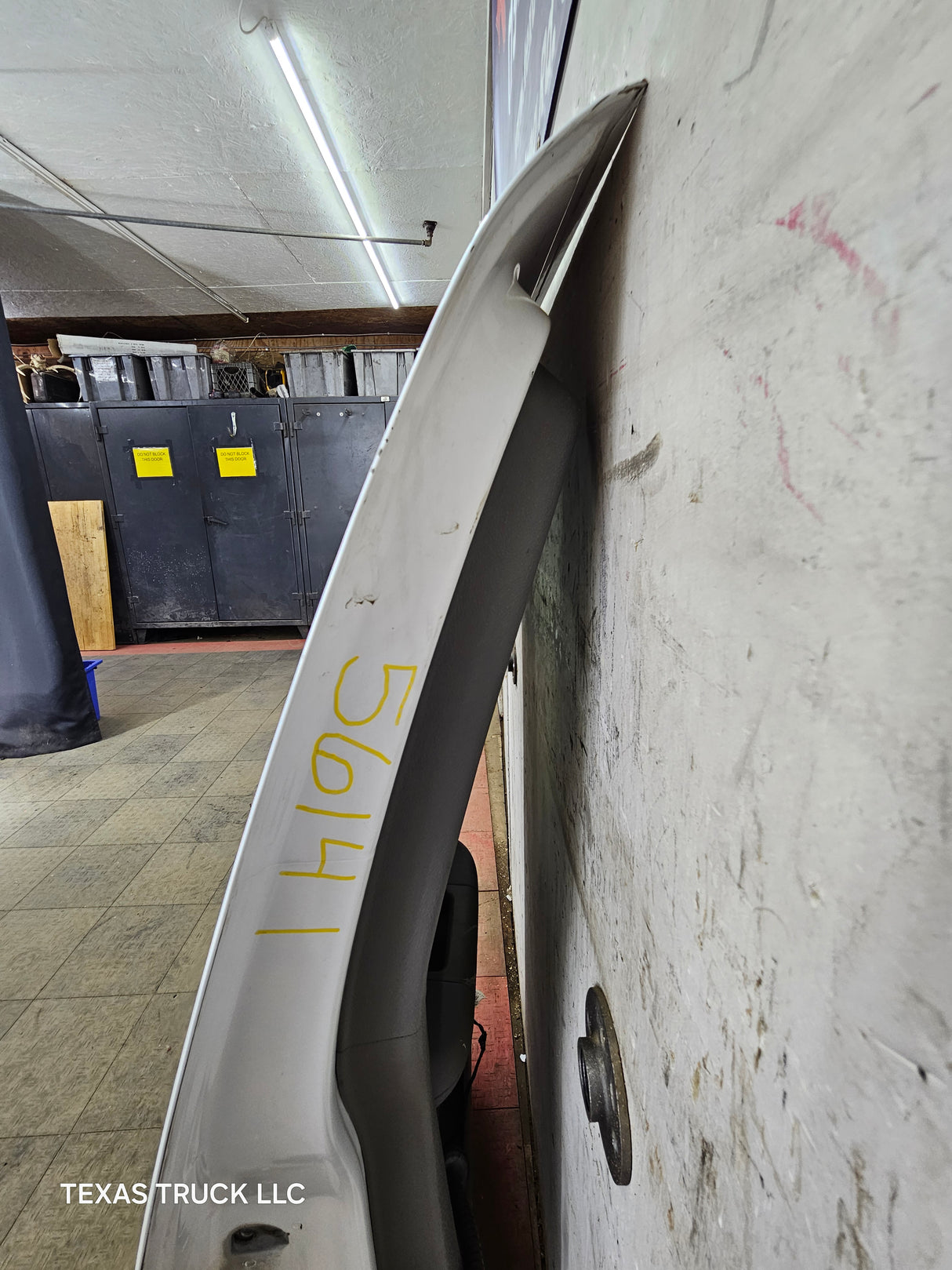 2007-2013 Chevrolet Silverado / GMC Sierra 1500 2500 3500 HD Driver Side Extended Cab LH Rear Door