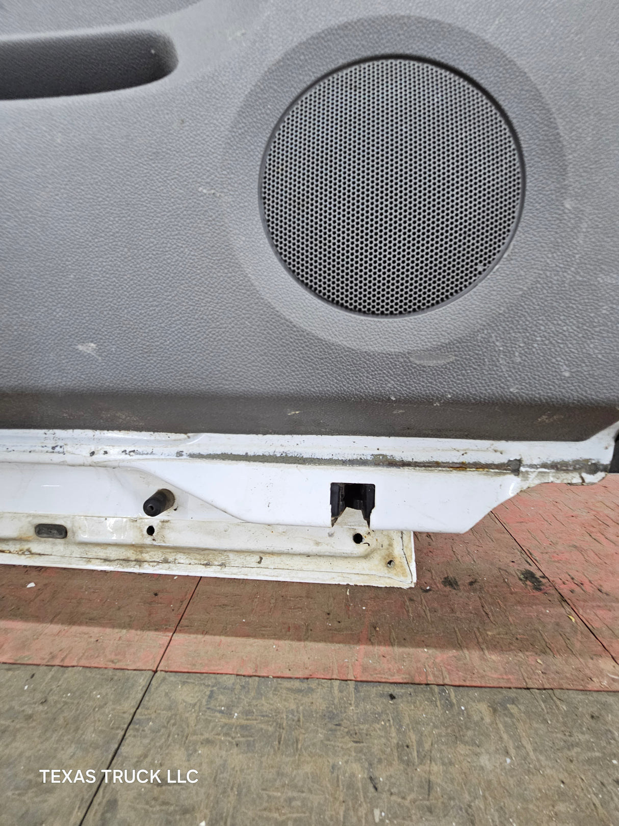 2007-2013 Chevrolet Silverado / GMC Sierra 1500 2500 3500 HD Driver Side Extended Cab LH Rear Door