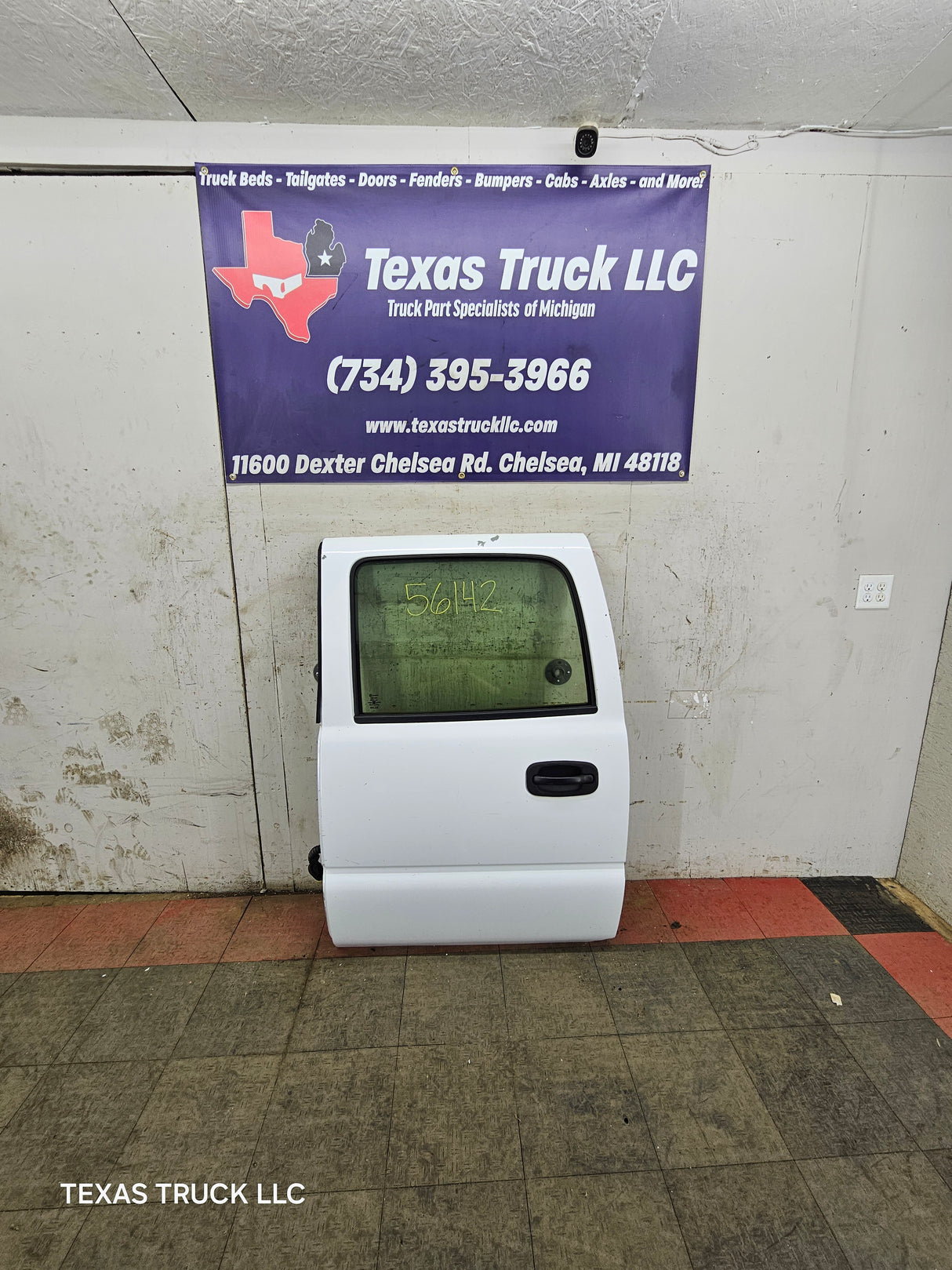 1999-2007 Chevrolet Silverado / GMC Sierra 1500 2500 3500 HD Rear Driver side LH Crew Cab rear door