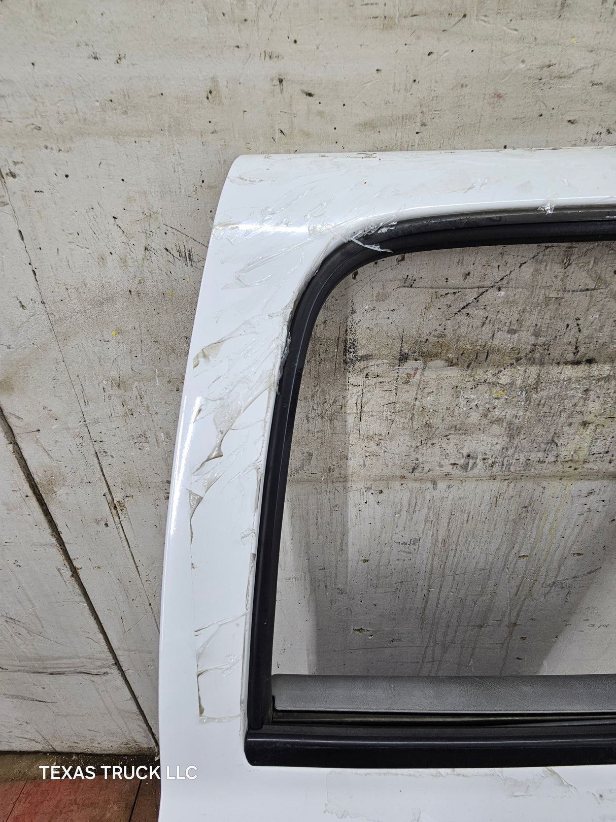 1999-2006 Chevrolet Silverado / GMC Sierra 1500 2500 3500 HD Rear Passenger side Crew Cab rear door RH